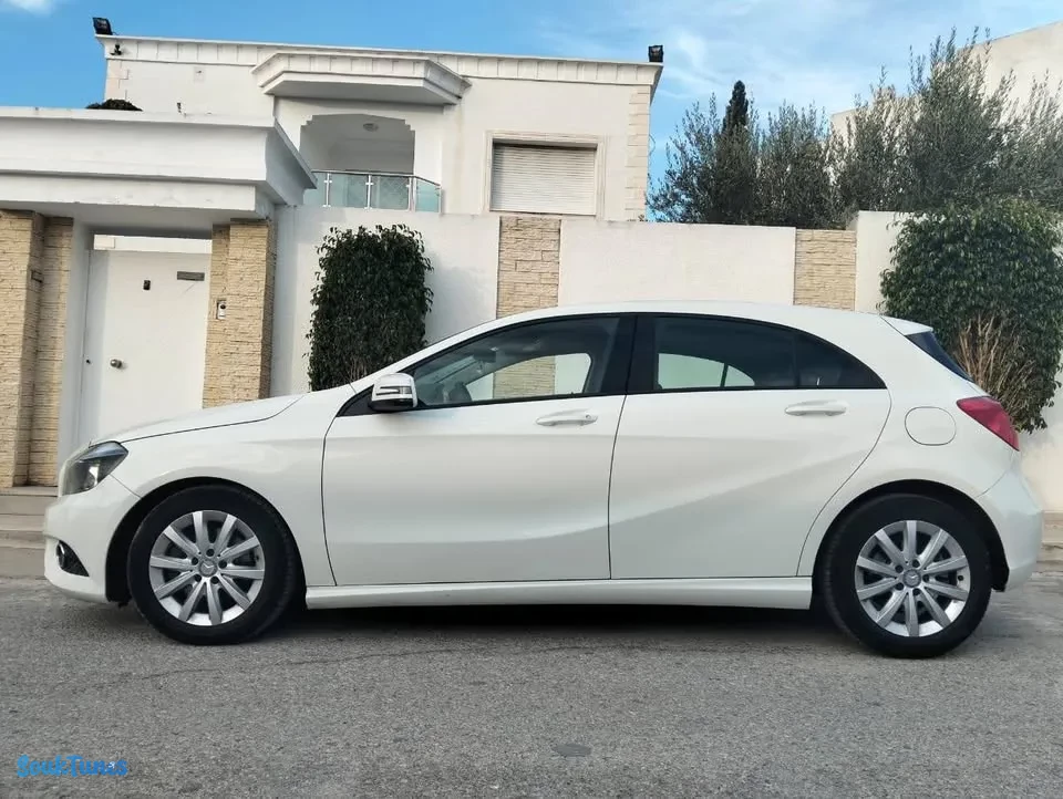 Image 4 de l'annonce Mercedes A180 première main ✋
