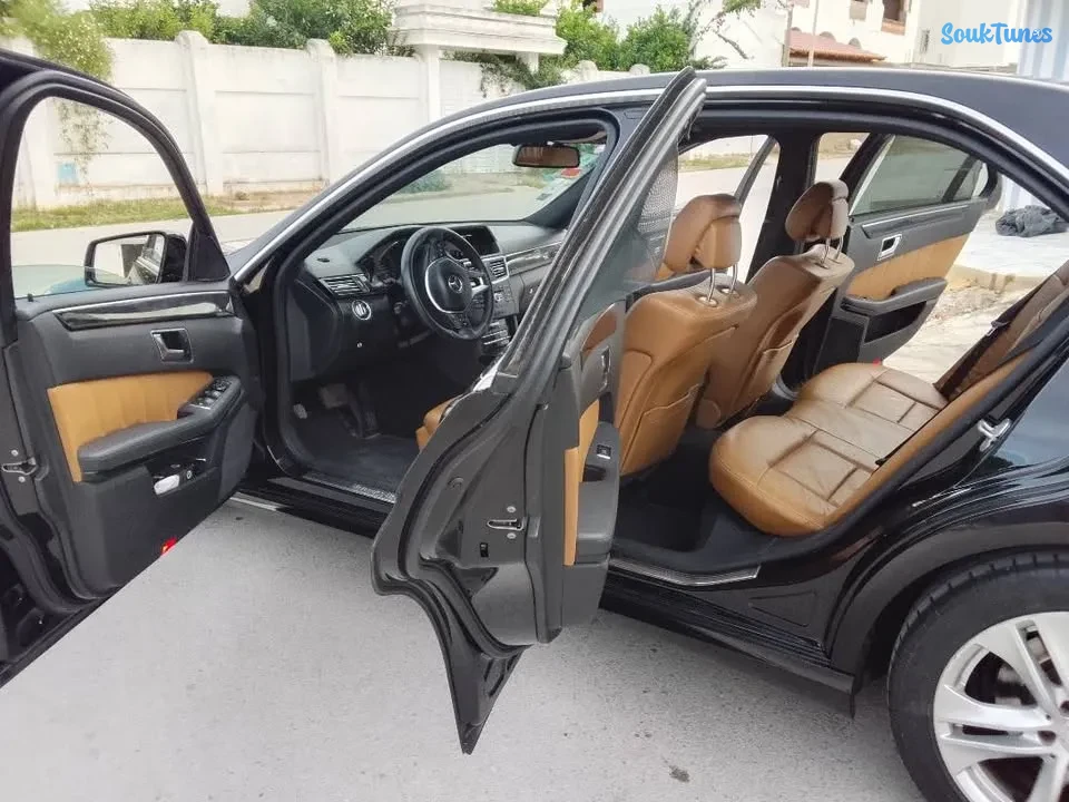 Image 7 de l'annonce Mercedes Benz