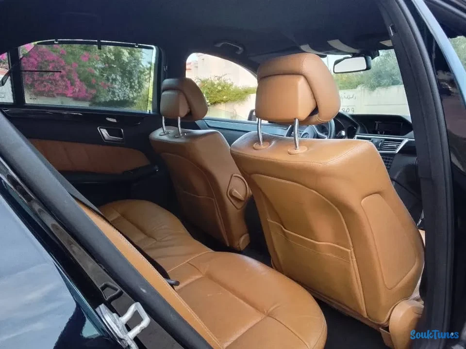 Image 8 de l'annonce Mercedes Benz