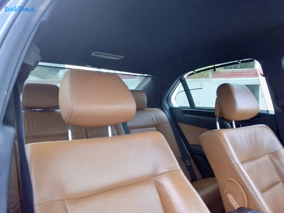 Image 9 de l'annonce Mercedes Benz