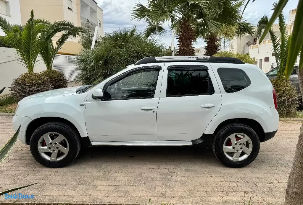 Image 4 de l'annonce DACIA DUSTER, Prestige 4X4 - 36 000 DT