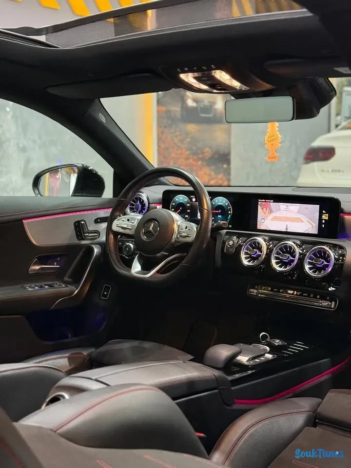 Image 5 de l'annonce Mercedes-Benz Classe CLA 250e
