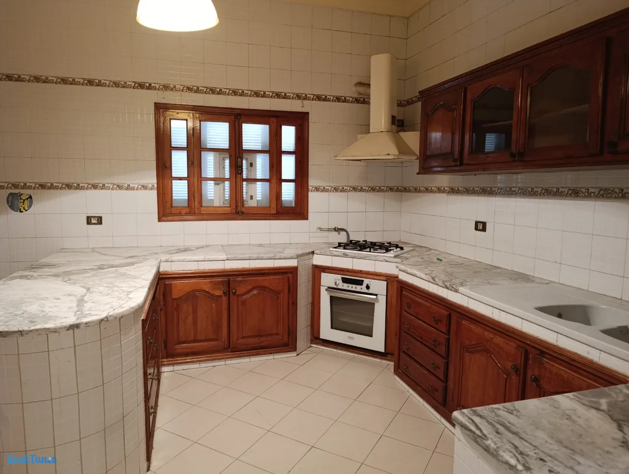 Image 14 de l'annonce Une maison familiale vue sur mer + Un studio