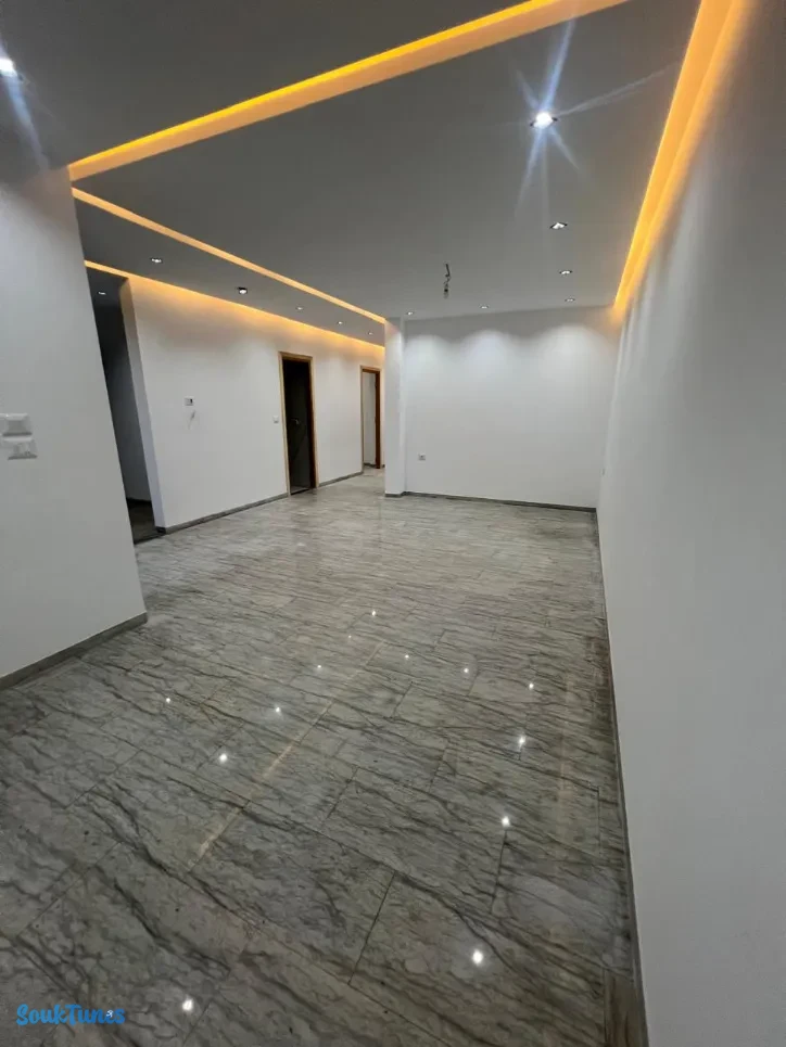 Image 4 de l'annonce Un appartement S+3 avec piscine à la plage