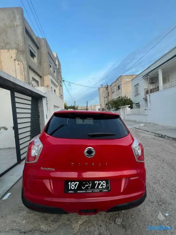 Image 4 de l'annonce A vendre ssang yong / 48.000 TND
