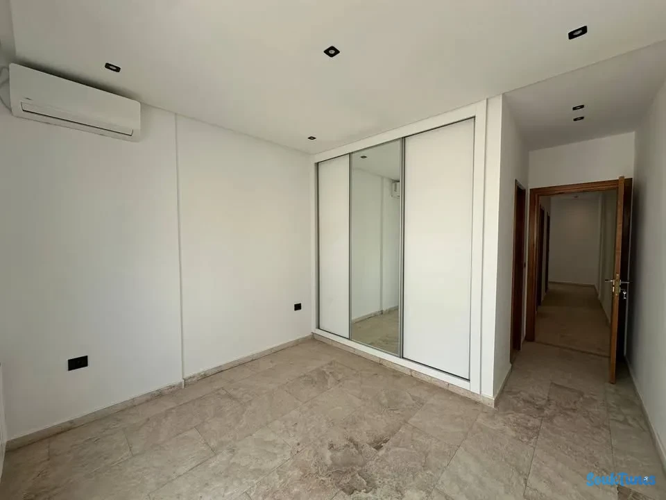 Image 8 de l'annonce duplex S+3 haut standing, jamais habité