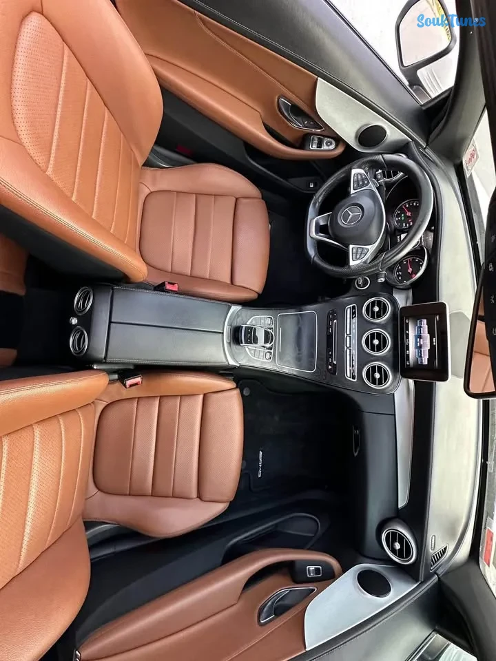 Image 7 de l'annonce  Mercedes C 180 Coupé AMG