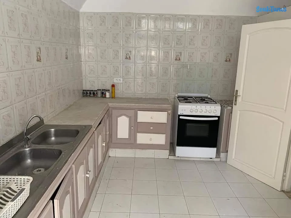 Image 4 de l'annonce Une maison RDC à l'avenue de l'environnement 