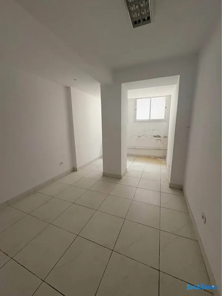 Image 4 de l'annonce mmeuble à elmenzah 6 💰 2500.000 TND