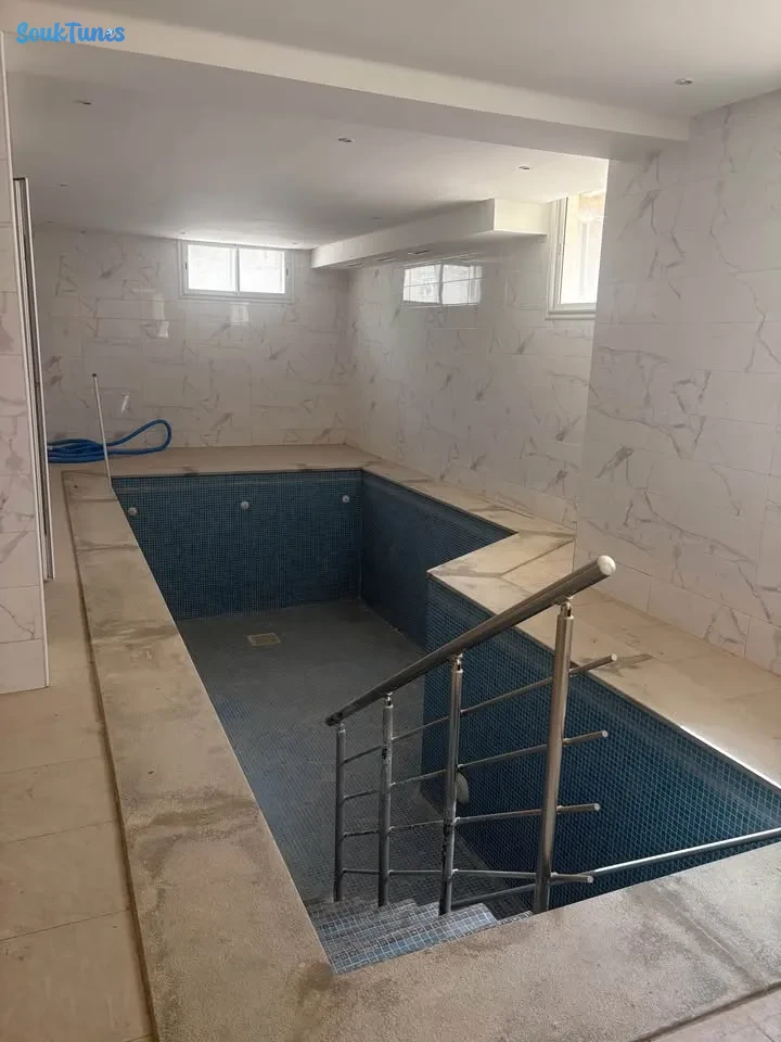 Image 7 de l'annonce mmeuble à elmenzah 6 💰 2500.000 TND