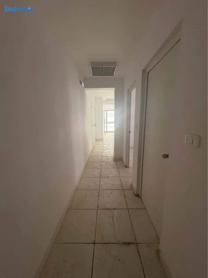 Image 5 de l'annonce mmeuble à elmenzah 6 💰 2500.000 TND