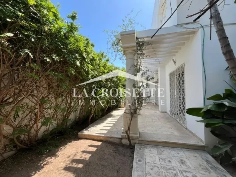 Image principale de l'annonce Villa s3 avec jardin au Lac2  / 💰4.500 TND
