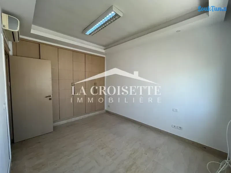 Image 9 de l'annonce Villa s3 avec jardin au Lac2  / 💰4.500 TND