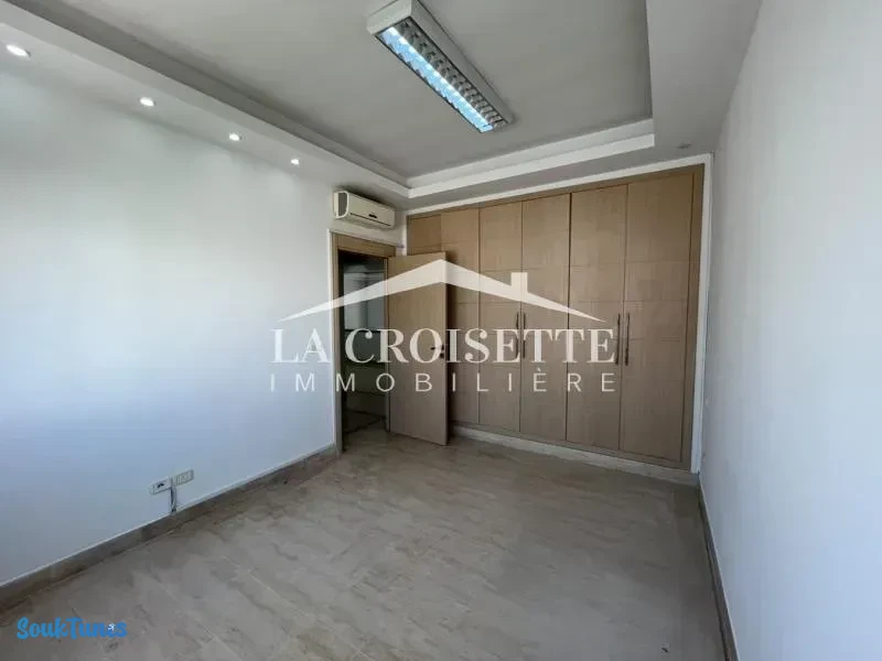 Image 8 de l'annonce Villa s3 avec jardin au Lac2  / 💰4.500 TND