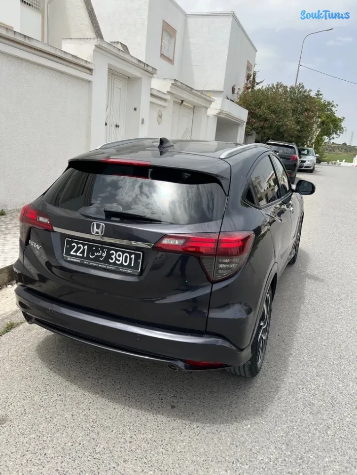 Image 5 de l'annonce A Vendre Honda Model Hr-v