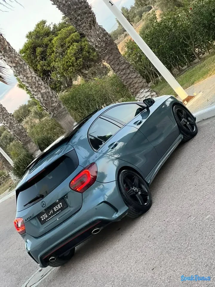 Image 5 de l'annonce Mercedes A250 e-Sport AMG 