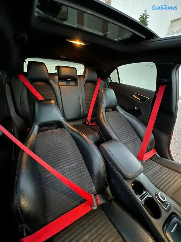 Image 14 de l'annonce Mercedes A250 e-Sport AMG 