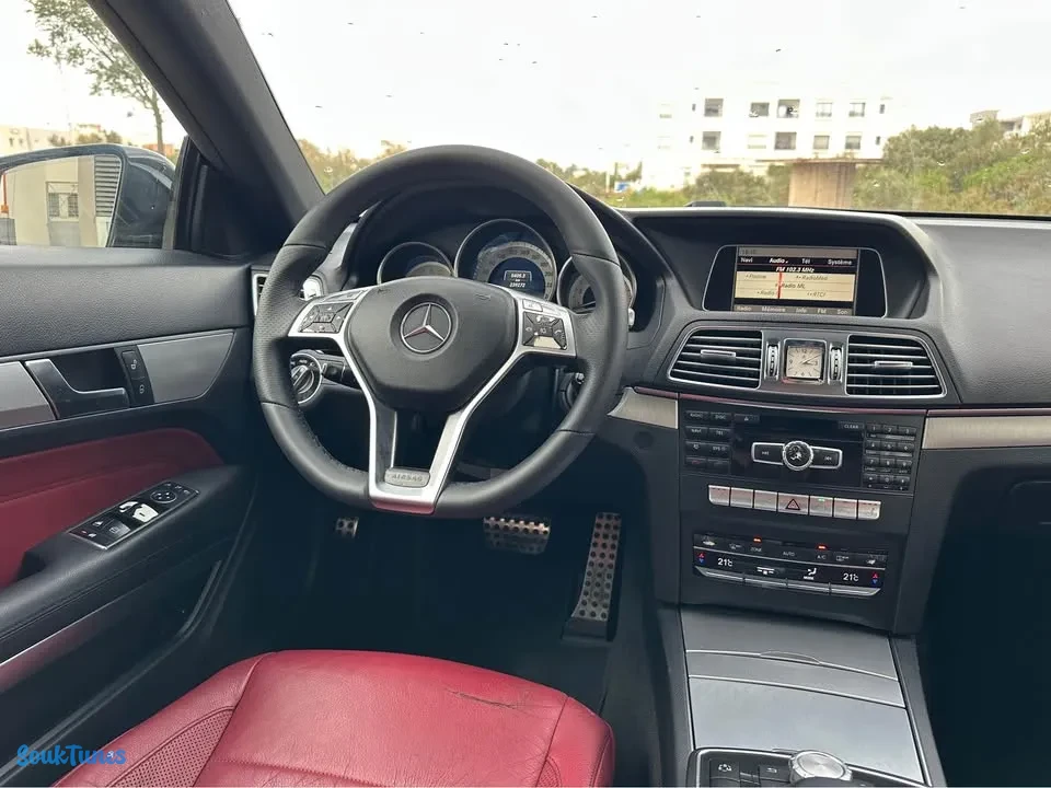 Image 7 de l'annonce 🚘Mercedes Classe E200 kit AMG 