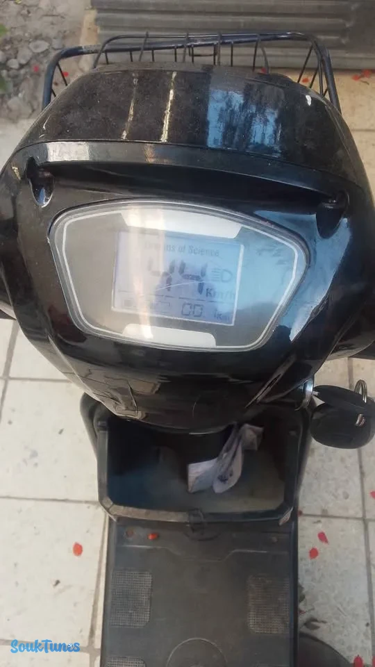 Image 4 de l'annonce A Vendre Moto électrique