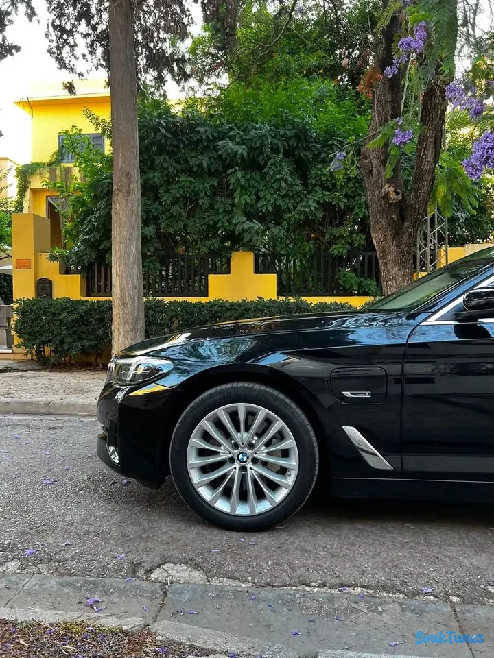 Image 7 de l'annonce BMW 520e luxurY💰 136 000TND
