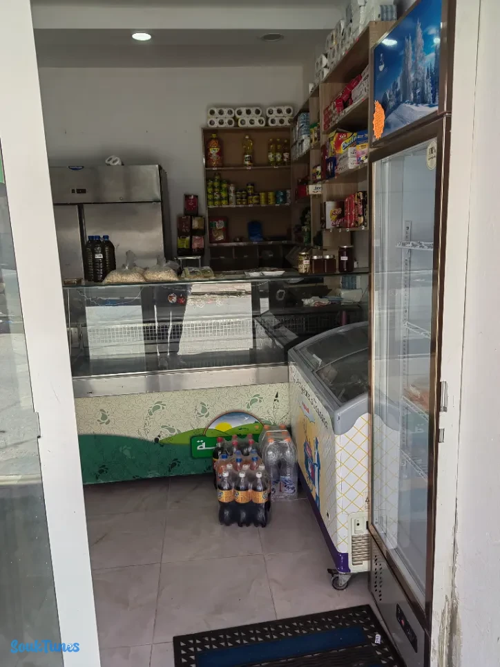 Image 7 de l'annonce بيع ماتريال مزرعة 