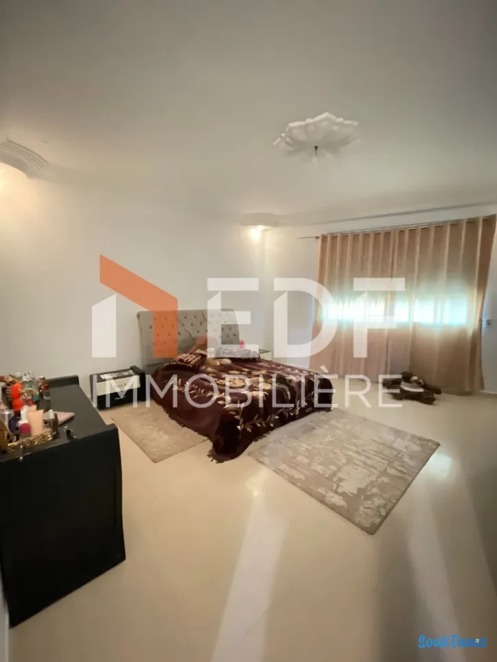 Image 6 de l'annonce Maison en Triplex au centre ville Ras Jebel