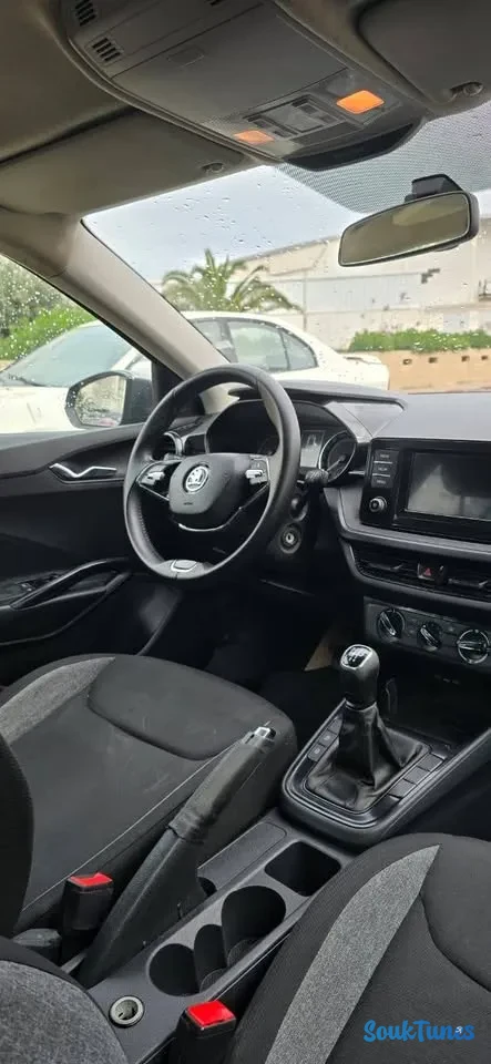 Image 8 de l'annonce Skoda Fabia 1.2 modèle 2022  38 700 TND