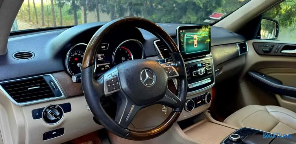 Image 8 de l'annonce 🚘 Mercedes ML 2013 Diesel 
