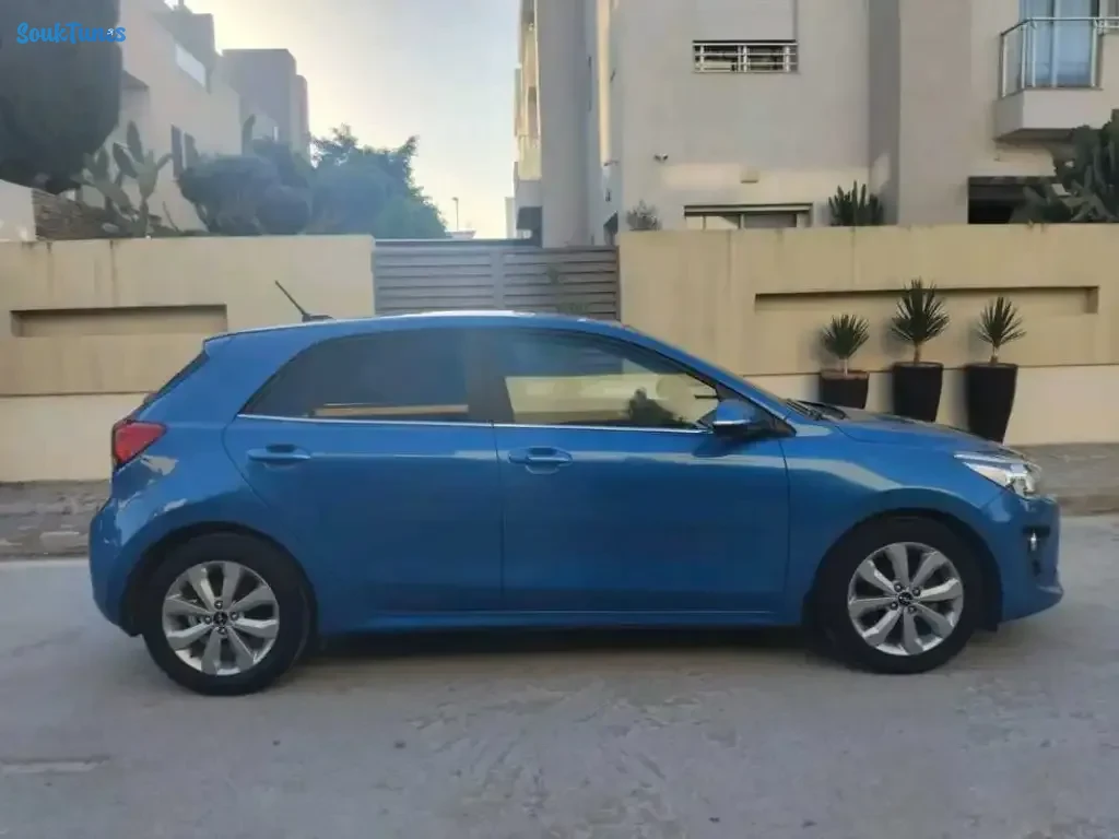 Image 5 de l'annonce KIA RIO PRESTIGE PREMIÈRE MAIN 