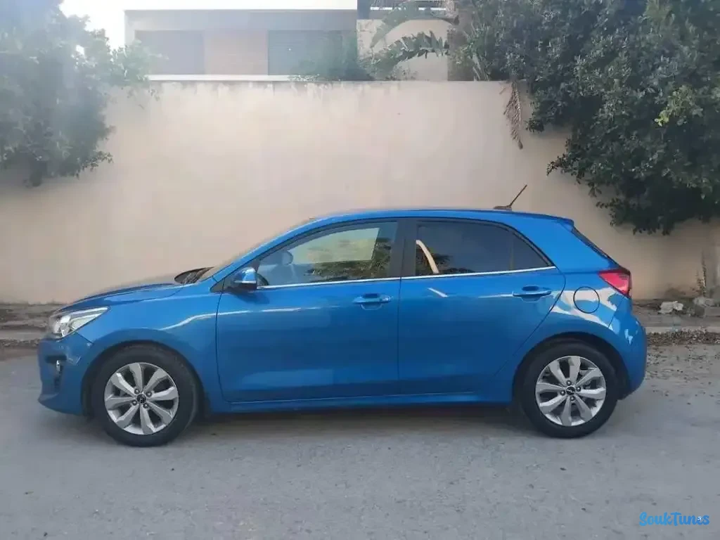 Image 4 de l'annonce KIA RIO PRESTIGE PREMIÈRE MAIN 