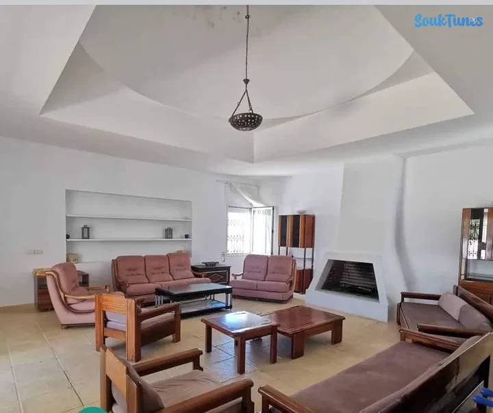 Image 8 de l'annonce Une villa S+4 sur un terrain 1215 m² à Kerkouane