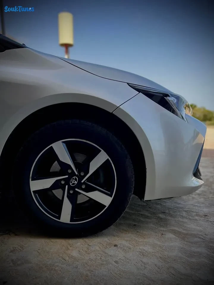 Image 6 de l'annonce Toyota Corolla très propre - 63 000 TND