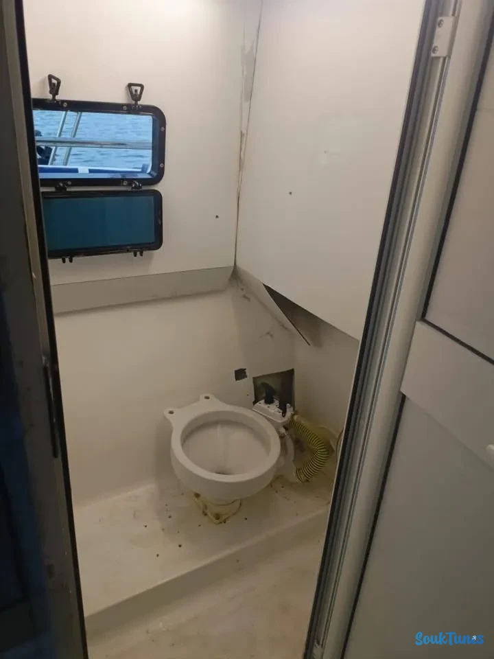 Image 6 de l'annonce Bateau de plaisance avec cabine 105 000 DT