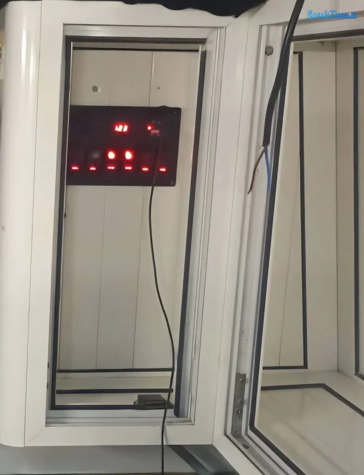 Image 5 de l'annonce Bateau de plaisance avec cabine 105 000 DT