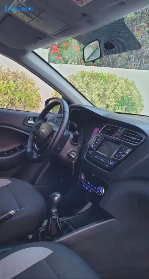 Image 3 de l'annonce HYUNDAI - I20 / 27200 DT