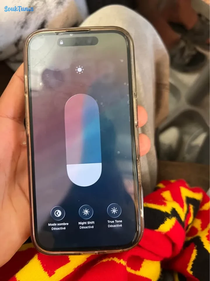 Image 5 de l'annonce Iphone 16 en bonne état🤷‍♂️2000 TND