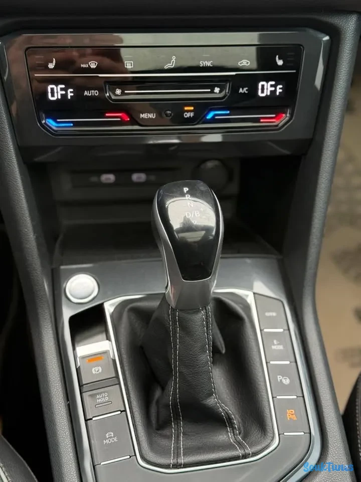 Image 16 de l'annonce Volkswagen Tiguan Rline BVA Toit Panoramique