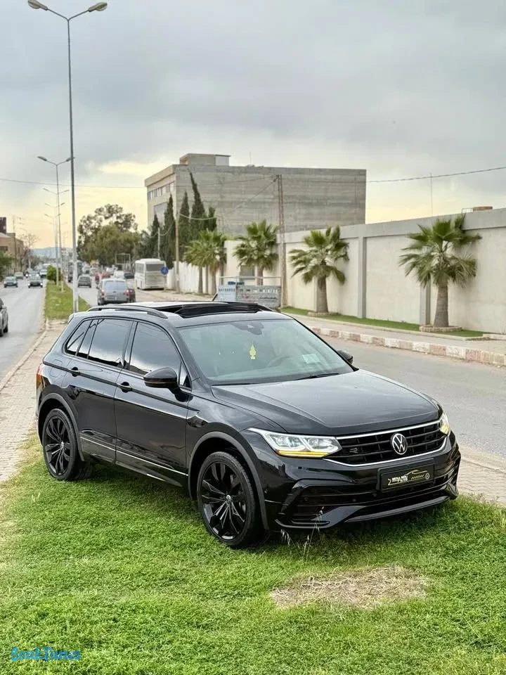 Image 9 de l'annonce Volkswagen Tiguan Rline BVA Toit Panoramique