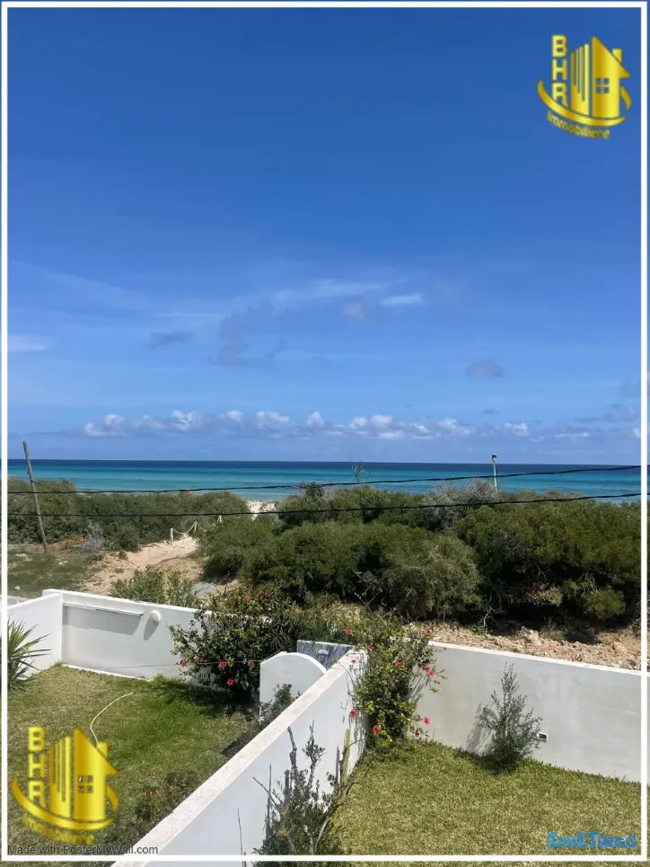 Image 7 de l'annonce villa 1ére position a plage hammam lghzez 