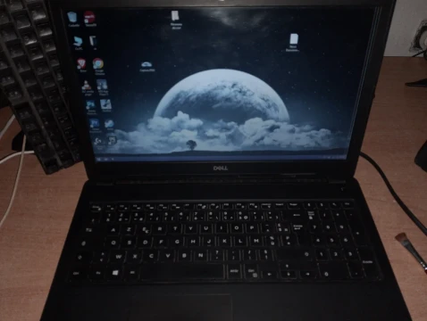 Image principale de l'annonce Pc Portable Dell Latitude 3580 / i7 / 16 Go Ram