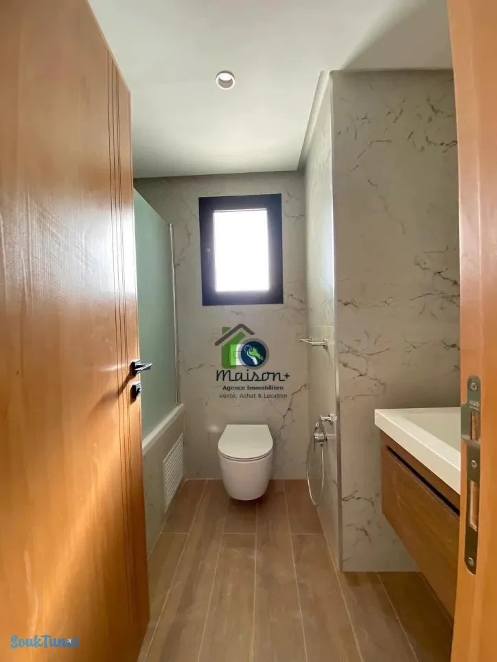 Image 7 de l'annonce Appartement   haut standing  de type S+2