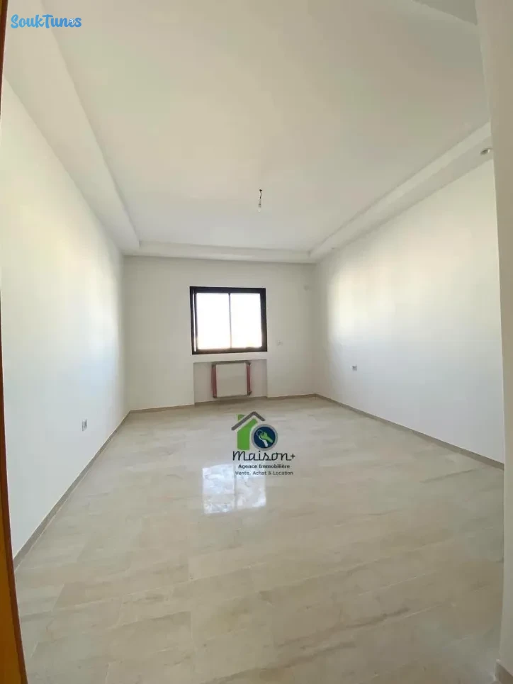 Image 8 de l'annonce Appartement   haut standing  de type S+2