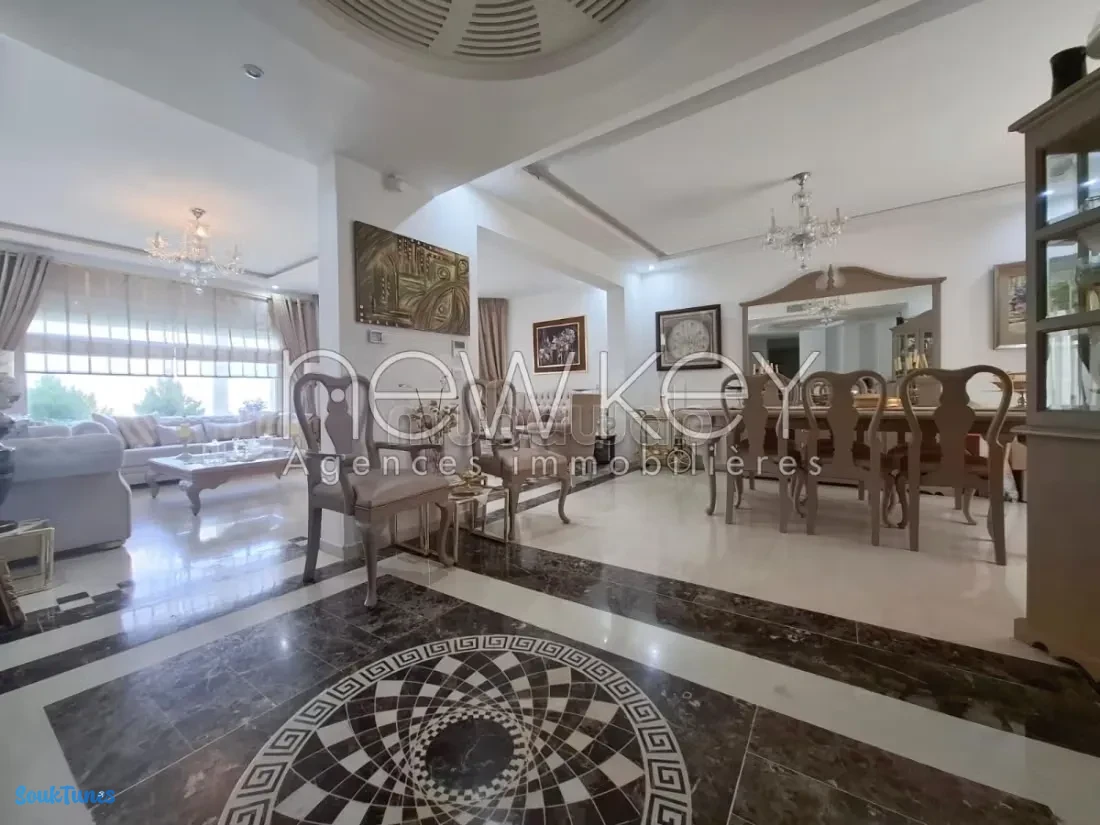 Image 6 de l'annonce Duplex S3 avec piscine à vendre à La Soukra