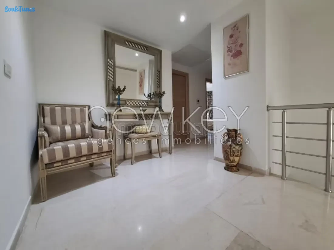 Image 9 de l'annonce Duplex S3 avec piscine à vendre à La Soukra