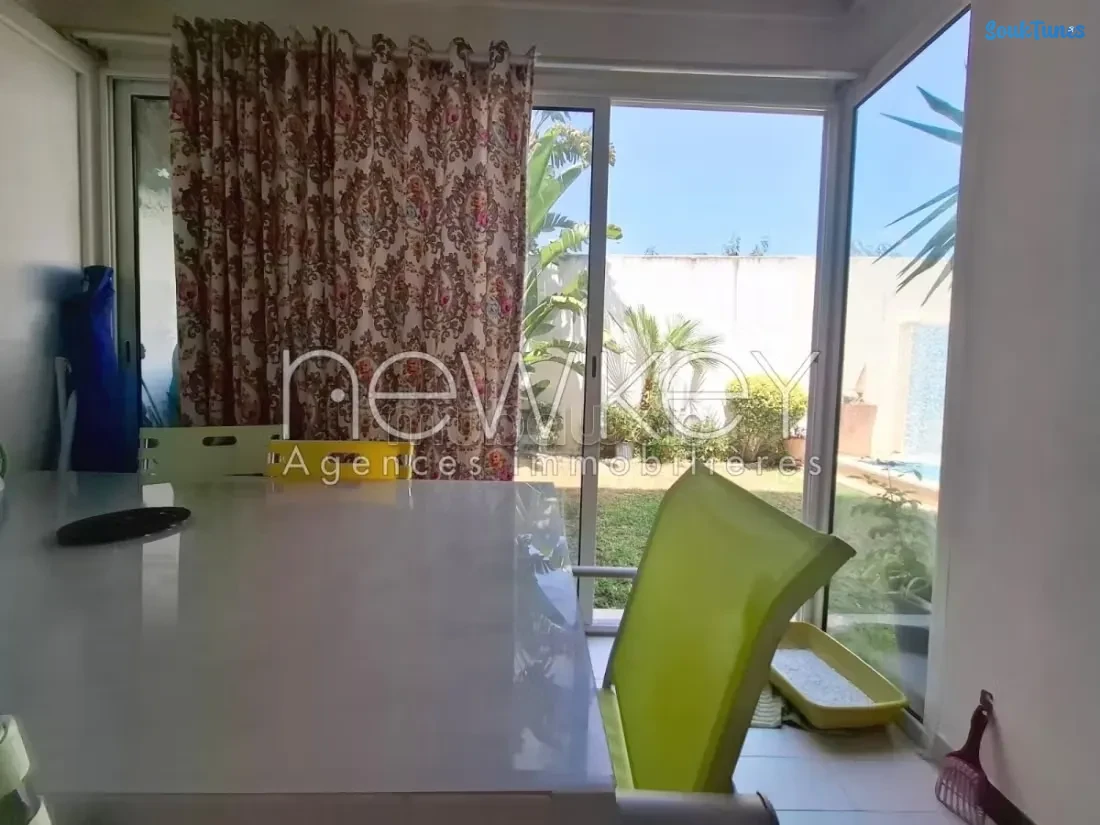 Image 11 de l'annonce Duplex S3 avec piscine à vendre à La Soukra
