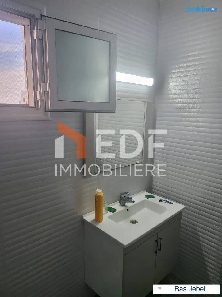 Image 4 de l'annonce A Vendre villa avec piscine à Chatt Mami