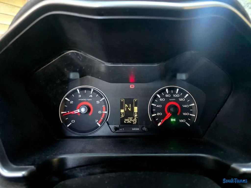 Image 9 de l'annonce ✨️Mahindra KUV 100 k8 2022 29.000km!!✨️