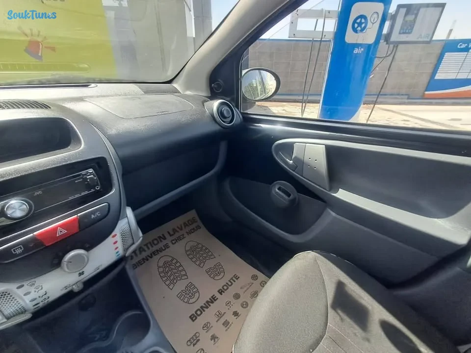 Image 8 de l'annonce Citroën c1