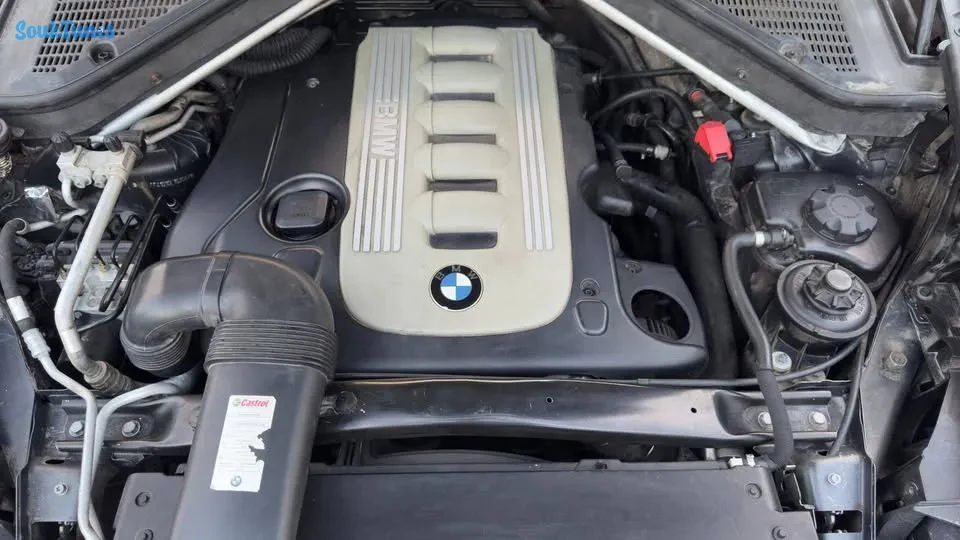 Image 11 de l'annonce BMW X5 3.0 Diesel 💰50 000 TND