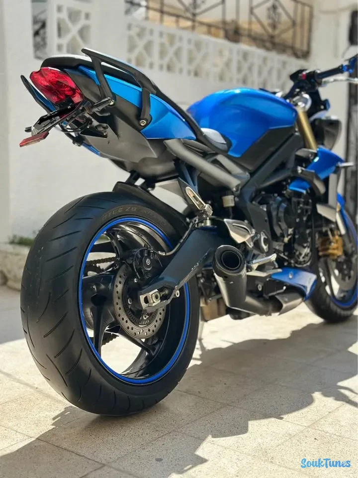 Image 5 de l'annonce Triumph Street Triple 2013